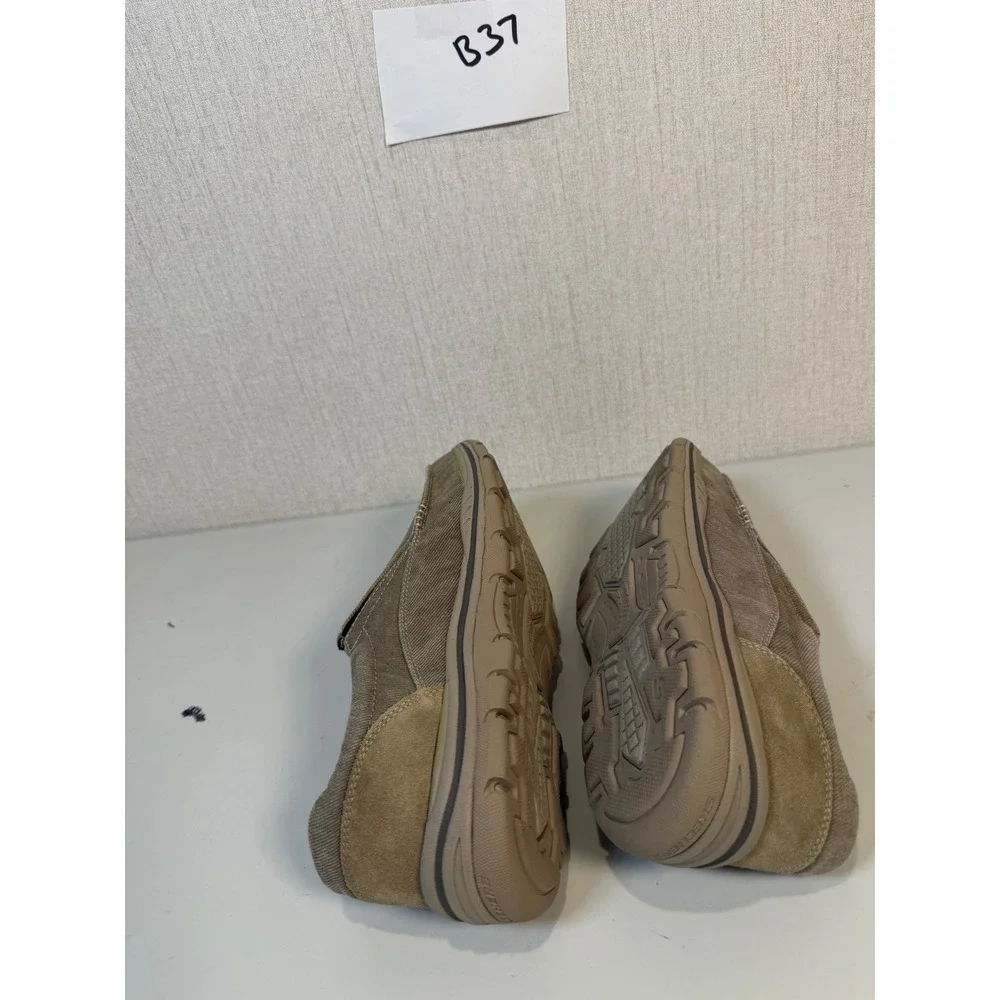 Skechers Avillo Relaxed Fit Memory Foam Loafer Shoes Khaki 64109 Men 9.5